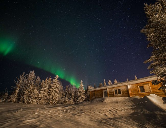 2 bedroom cottage at Castaways under the northern lgihts