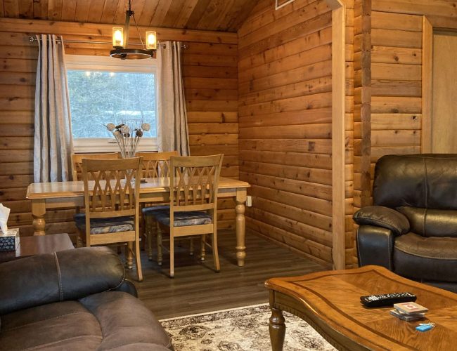 2 bedroom cottage at Castaways